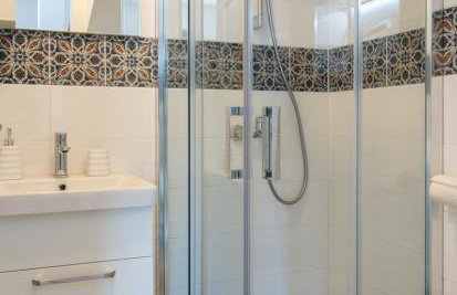 Obala 25, Bol - Photo 10