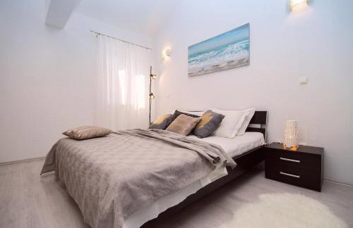 VILLA ANA - 3 bedroom villa with private pool and unspoiled natural environment - Photo 21