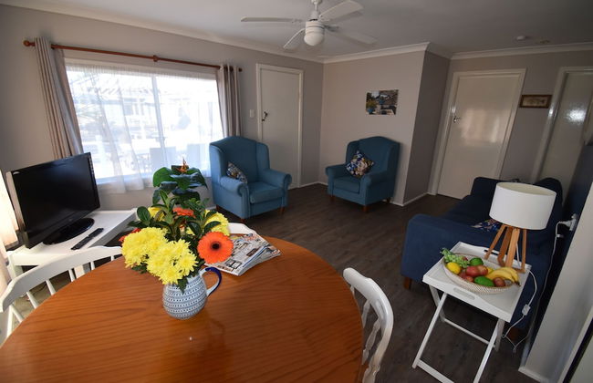 Laguna Lodge Holiday Units - Photo 29