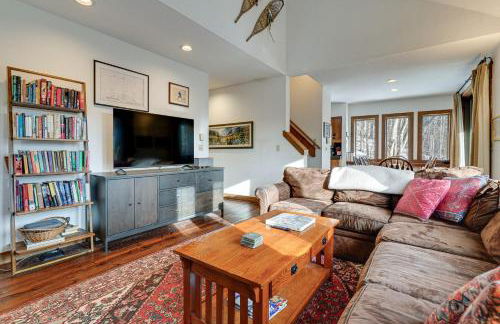 Near Okemo and Killington Home with Sauna and Fireplace - Foto 7