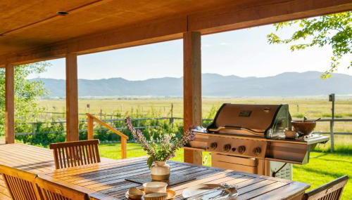 Upscale Hot Tub Wildlife Views - Foto 4