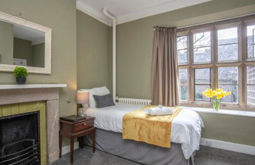 Charney Manor - Photo 58