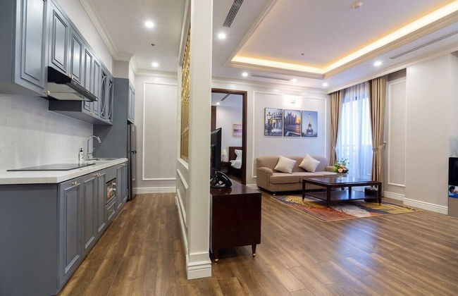 Victory Hotel & Apartment - Photo 4