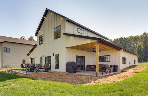 Lake Wapogasset Home with Dock 7 Mi to Amery - Foto 3