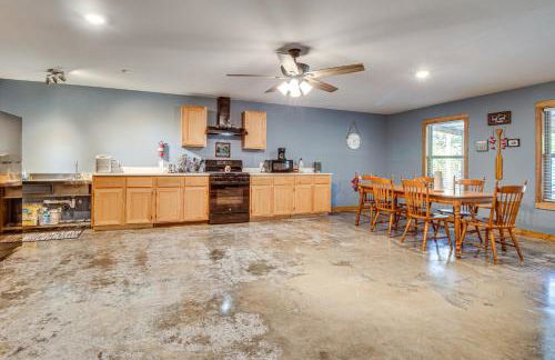 1 Mi to Greers Ferry Lake! Outdoor Adventure Base - Foto 6