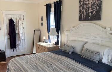 3 Bed, 2 and a half bath Gorgeous Coastal Home 1 block from beach! - Foto 26