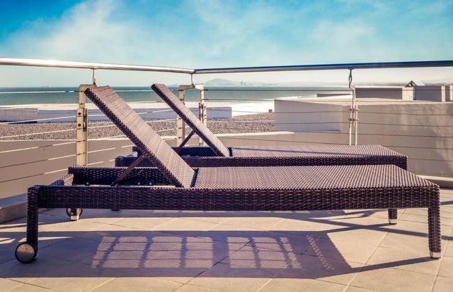 Lagoon Beach Hotel Apartments - Photo 5