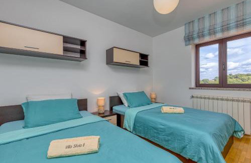 Silvia II with Private Pool - Foto 20