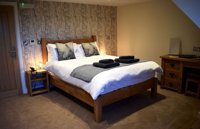 The Horse & Jockey Wessington - Photo 11