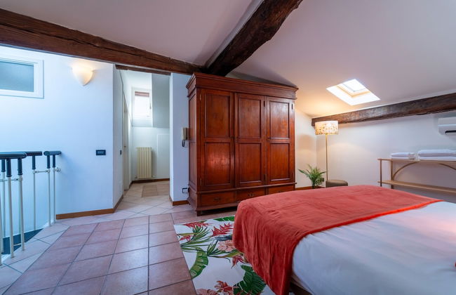 Lakefront Retreat by Wonderful Italy - Foto 16