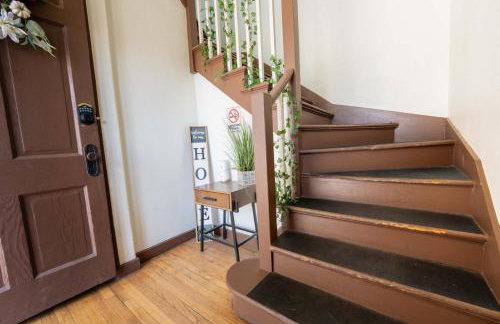 Bloom and Relax Historic 1BR in Downtown - Foto 32