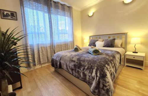 Highgate apartment - Feel right at home, spacious and convenient - 5mins from tube station - Photo 4
