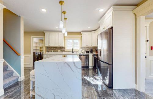 Steps to Holyoke Medical Center! Remote-Work Hub - Foto 10