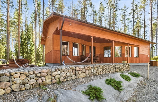 Lepovalkeinen - Foto 1