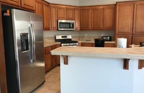 Spacious 3BD,2BA, ideal for families! - Foto 11