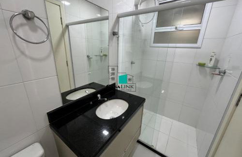 Apartamento Praia do morro 3 quartos totalmente equipado com ar condicionado duas vagas garagem privada Vem conhecer Guarapari uma das praias mais maravilhosas que a praia do morro - Foto 23