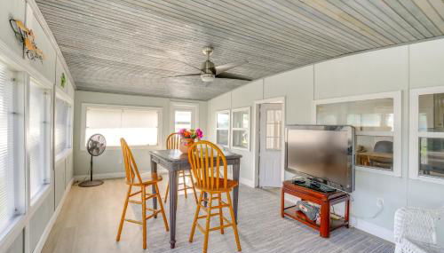 Boat and Fish Canal-Front Home on River - Foto 2