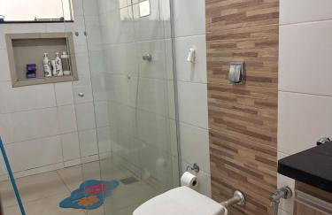 Linda casa e aconchegante próx ao lago Diacuí - Foto 20