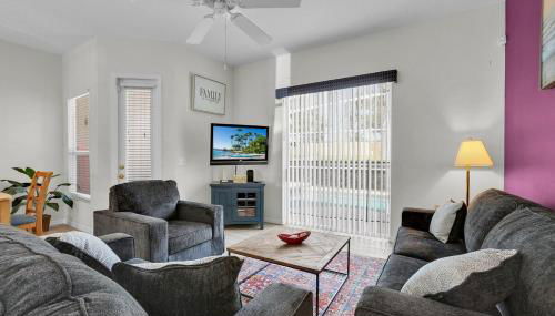 Much Needed Private Relaxation Home - Photo 3