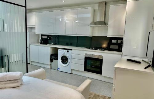 Westferry Two-Bedroom Deluxe Apartment - Foto 16