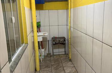Casa Rio Doce - Acomodação perfeita para 6 pessoas - 10 minutos a pé do centro - Churrasqueira - Foto 13