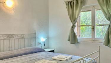 Conchiglia Family Garden Retreat - 2BR - Near the Sea - Wi-Fi - AC - BBQ - Pet Friendly - Foto 2
