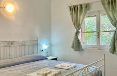 Conchiglia Family Garden Retreat - 2BR - Near the Sea - Wi-Fi - AC - BBQ - Pet Friendly - Foto 2