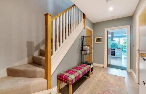 Spacious Family Oasis Explore with Ease - Pass the Keys - Photo 11