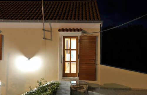 The House Aunt Regina - Foto 52