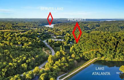 Creekside Oasis - 5BR Retreat with Pool & Hot Tub - Foto 38