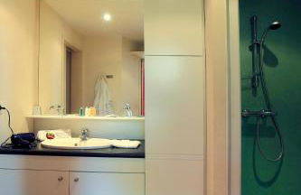 HOTEL CERISE - LES SOURCES Luxeuil-les-Bains - Foto 45