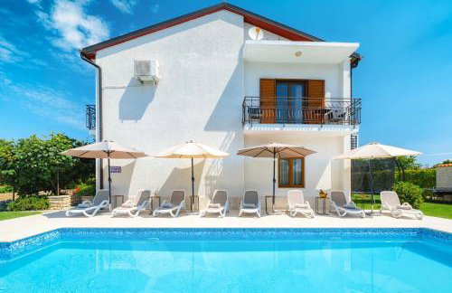 House Demetra by Briskva - Photo 1