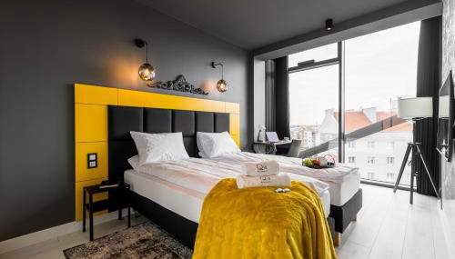 Q18 ApartHotel - Foto 4, furniture, towels, trouser press, young children, pet friendly, Shower, locker