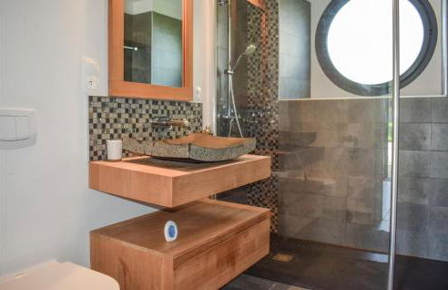 Beautiful Home In Plouézec With Wifi - Foto 27