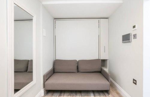 Perfect studio 5 minutes to tube- Basement - Foto 5