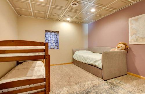 Spacious Canyon Ferry Lake House with Bar and Views! - Foto 32