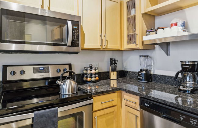 Historic Loft Retreat With Pool - Foto 51