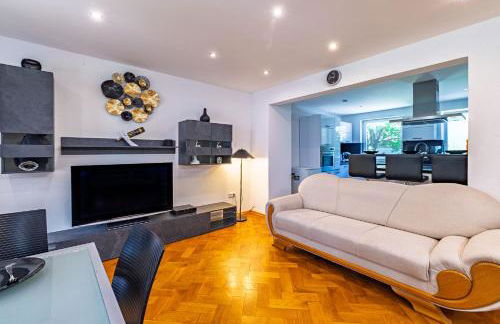 Ruhig gelegenes Reihenhaus Nähe Europapark & Messe, Haustiere kostenlos für Familien und Geschäftsreisende, Rechnung auf Anfrage möglich - Foto 30