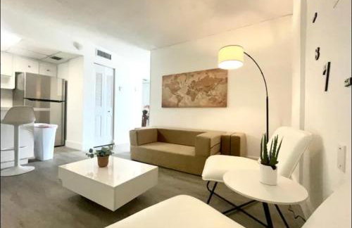 Miami International Airport 1 - Photo 13