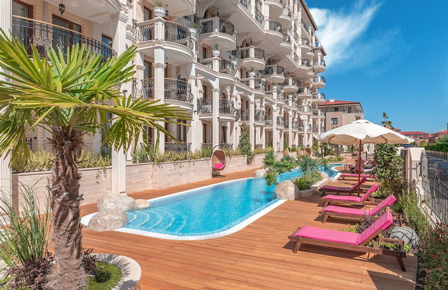 Harmony Suites Saint Vlas - Photo 34