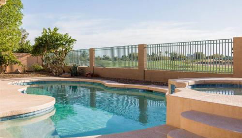 Spacious golf course house with pool heater, spa - Foto 2