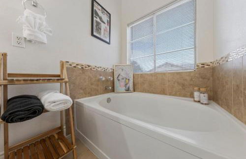 ZEN - A home away from home and in HEART of Las Vegas - Foto 31