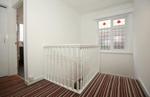 Hollybush Place By N And N Stays Ltd, Perfect for Contractors and Workers, Large Private Driveway for Work vans And Vehicles, Great Location and Fast Wifi - Foto 18