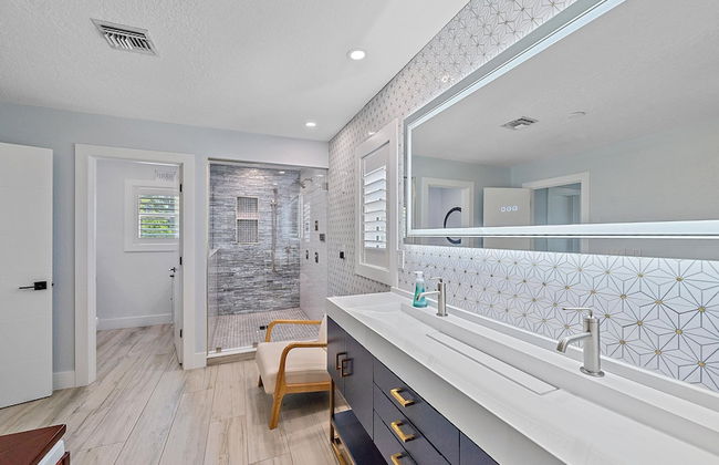 Almost Heaven 5 Bedroom Home by RedAwning - Foto 24