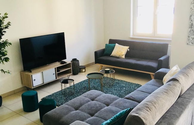 Large Art Deco Flat 100m2 in City Center - Parking - Photo 11