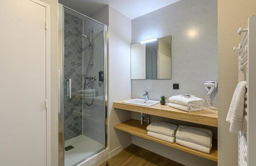 Appart Hôtel Le Liberté Vannes Centre-Ville - Foto 160