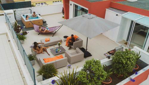Bica, luxury heated penthouse with jacuzzi and large terrace in Baleal - Foto 1, Garden, Garden view