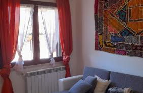 Entire apartment in Panoramic Villa with Bathtub - Photo 4