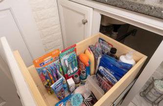 Kernersville King Beds Hot Tub Arcade Firepit - Photo 50