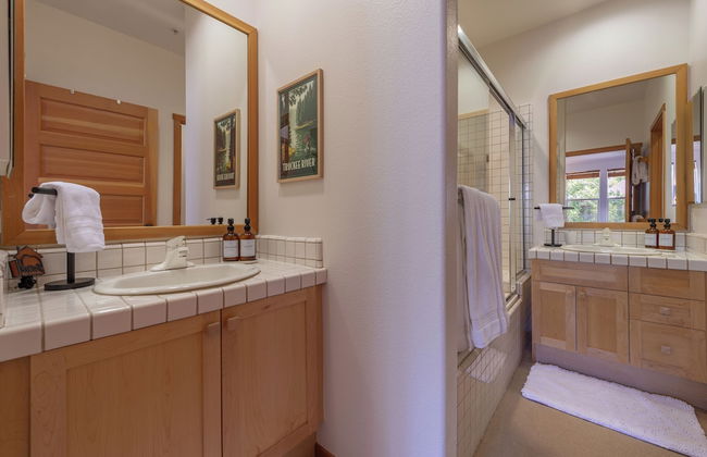 Ski In Ski Out PT Lodge 2BR 2BA Hot Tubs - Foto 17